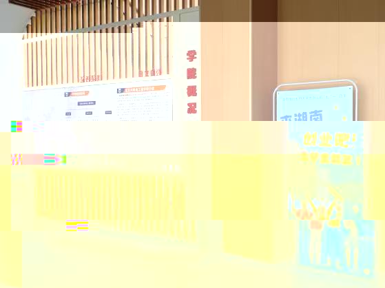 8997